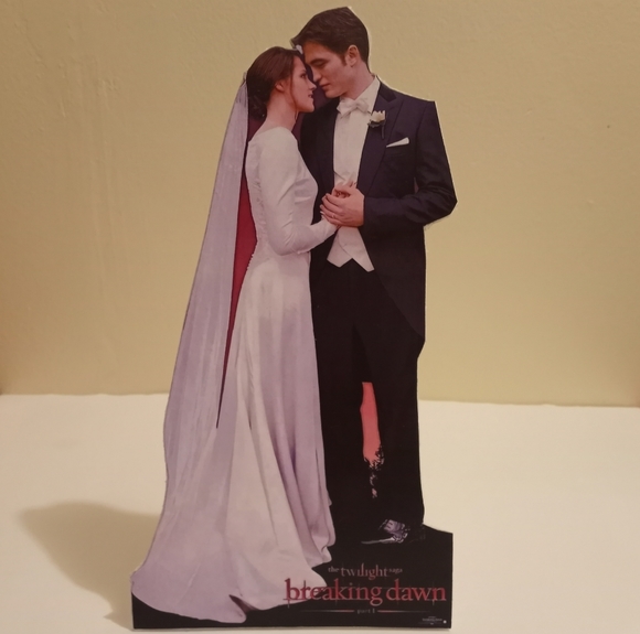 Twilight Breaking Dawn Part 1 Cardboard Cutout